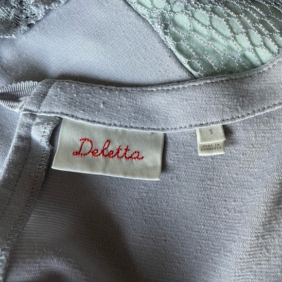 Deletta Lace Overlay Peplum Top in Seafoam Green & Gray S - Picture 7 of 8